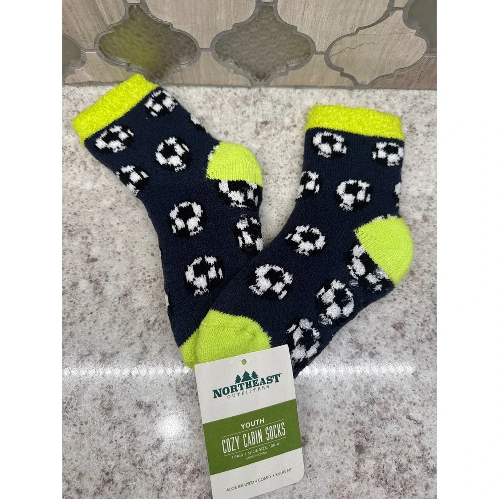 Northeast Outfitters Youth Cozy Cabin‎ Socks Navy Neon Soccer Ball 10K-4 NEW